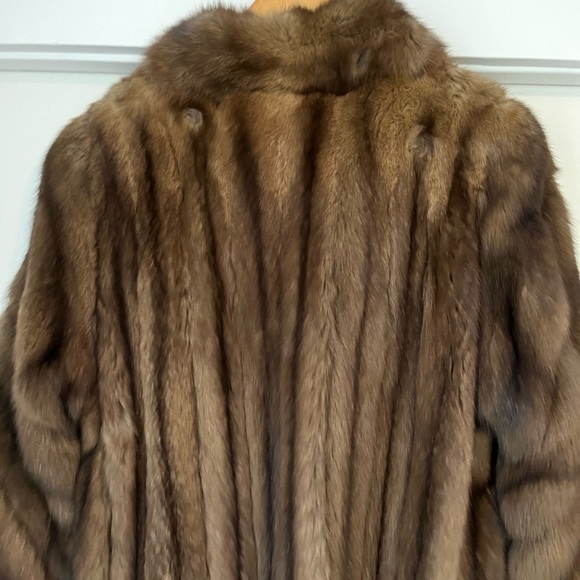 Sable fur coat Peter Duffy - Picture 14 of 16